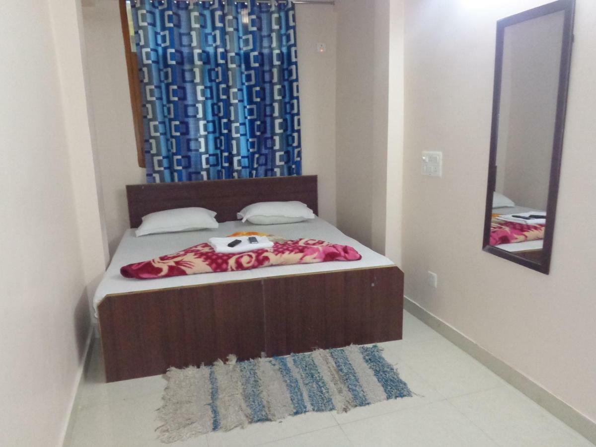 نيودلهي Delhi Inn,Walk In Nizamuddin Railway Station المظهر الخارجي الصورة
